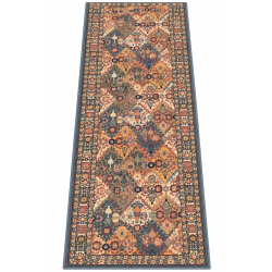 Kiliminis takas su rytietiškais ornamentais